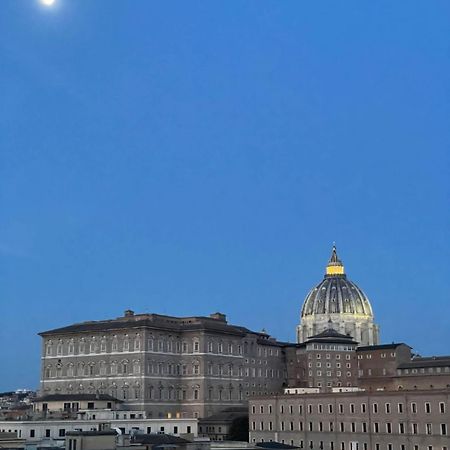 R.C. Vatican View 로마 외부 사진