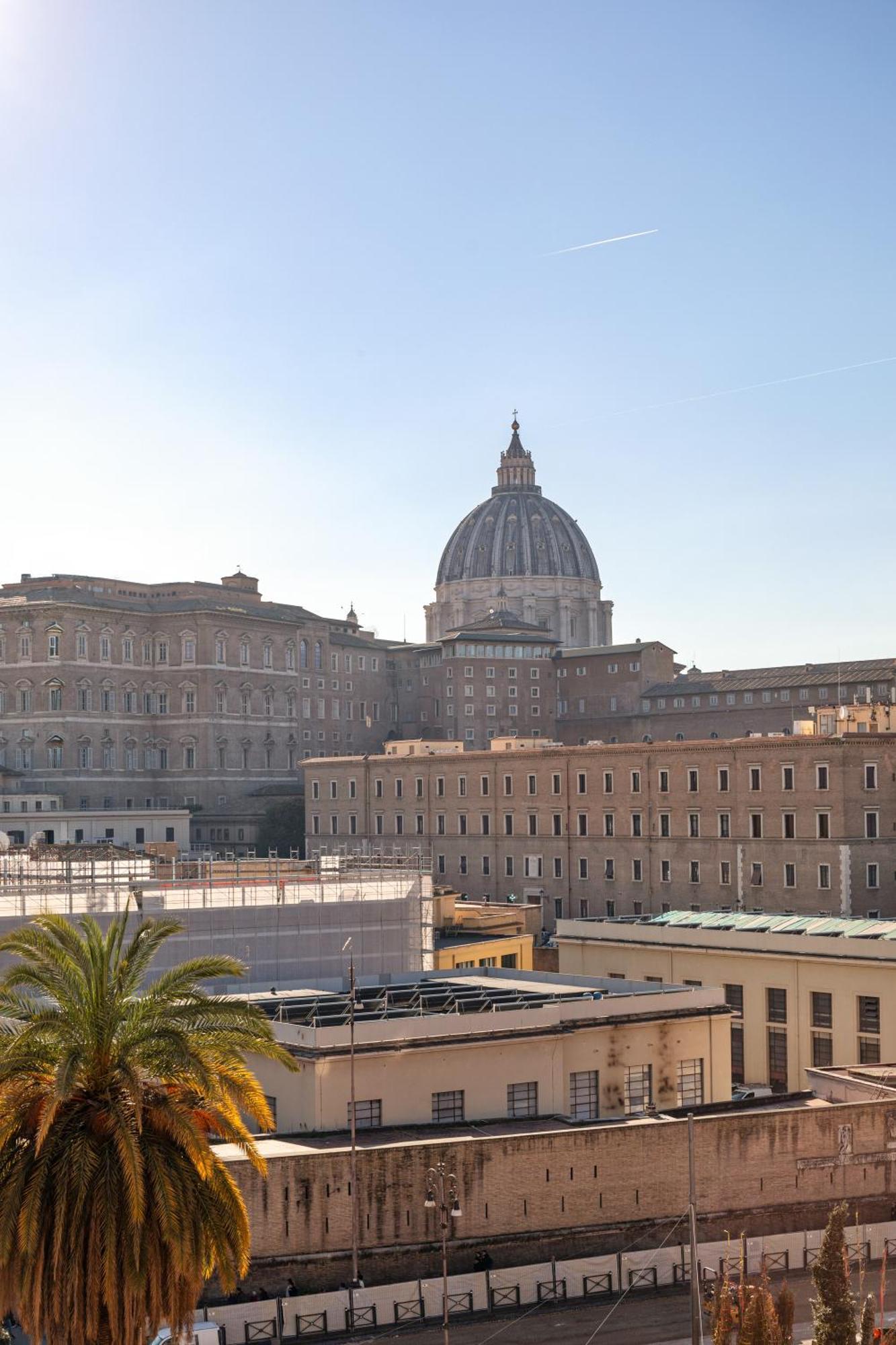 R.C. Vatican View 로마 외부 사진